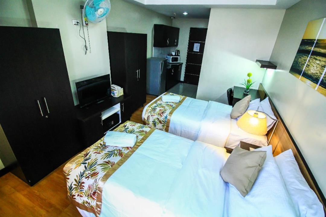 The Studio 87 Residences Manila Exterior photo